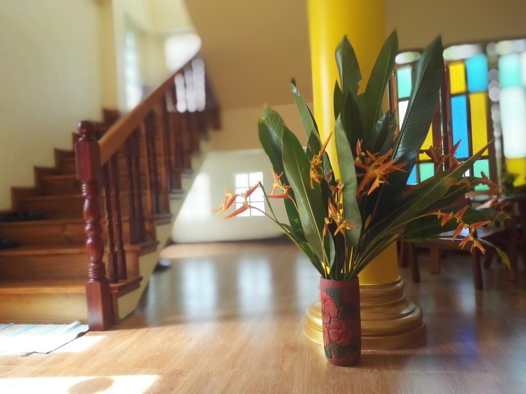 Baan Bussaba Hotel Trang Luaran gambar