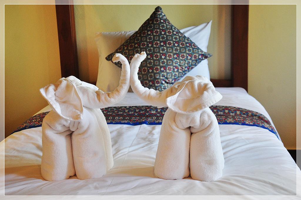Baan Bussaba Hotel Trang Luaran gambar