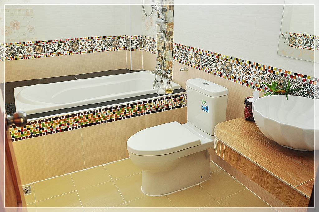 Baan Bussaba Hotel Trang Luaran gambar