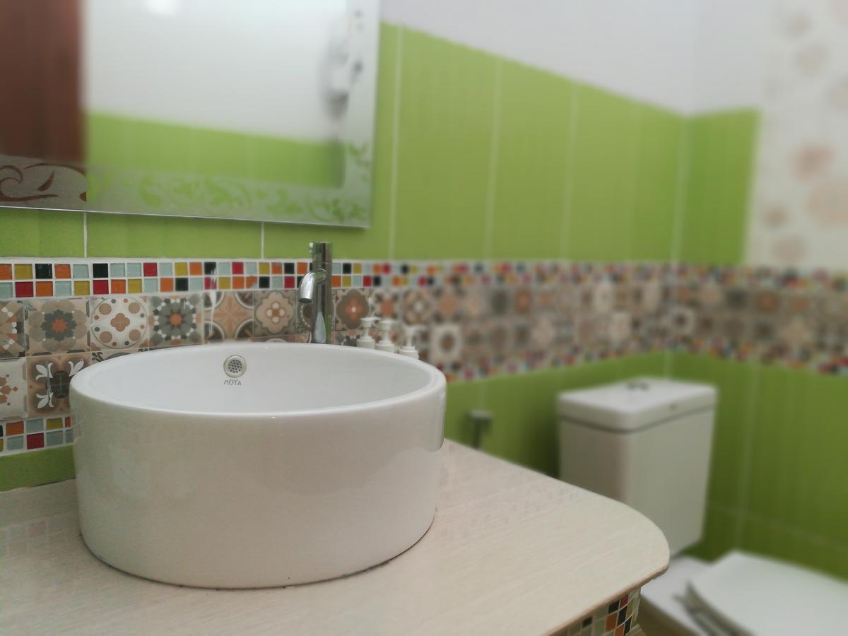 Baan Bussaba Hotel Trang Luaran gambar